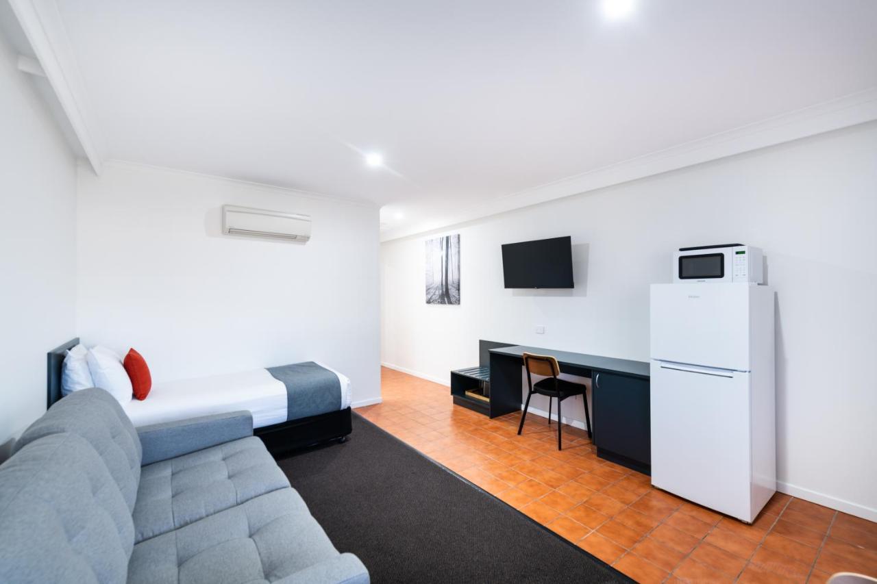 River Motel Queanbeyan Exterior foto